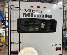 2017 Micro Minnie 1705RD